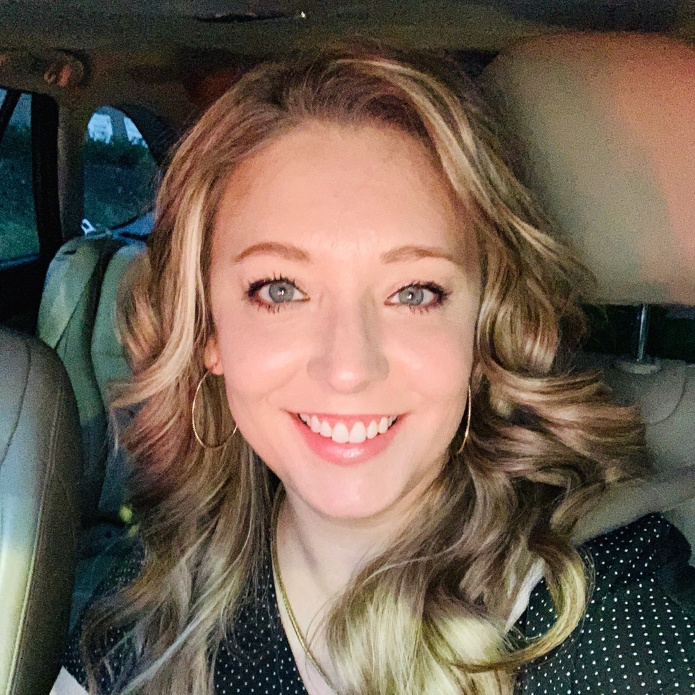 Meet your Posher, Elizabeth